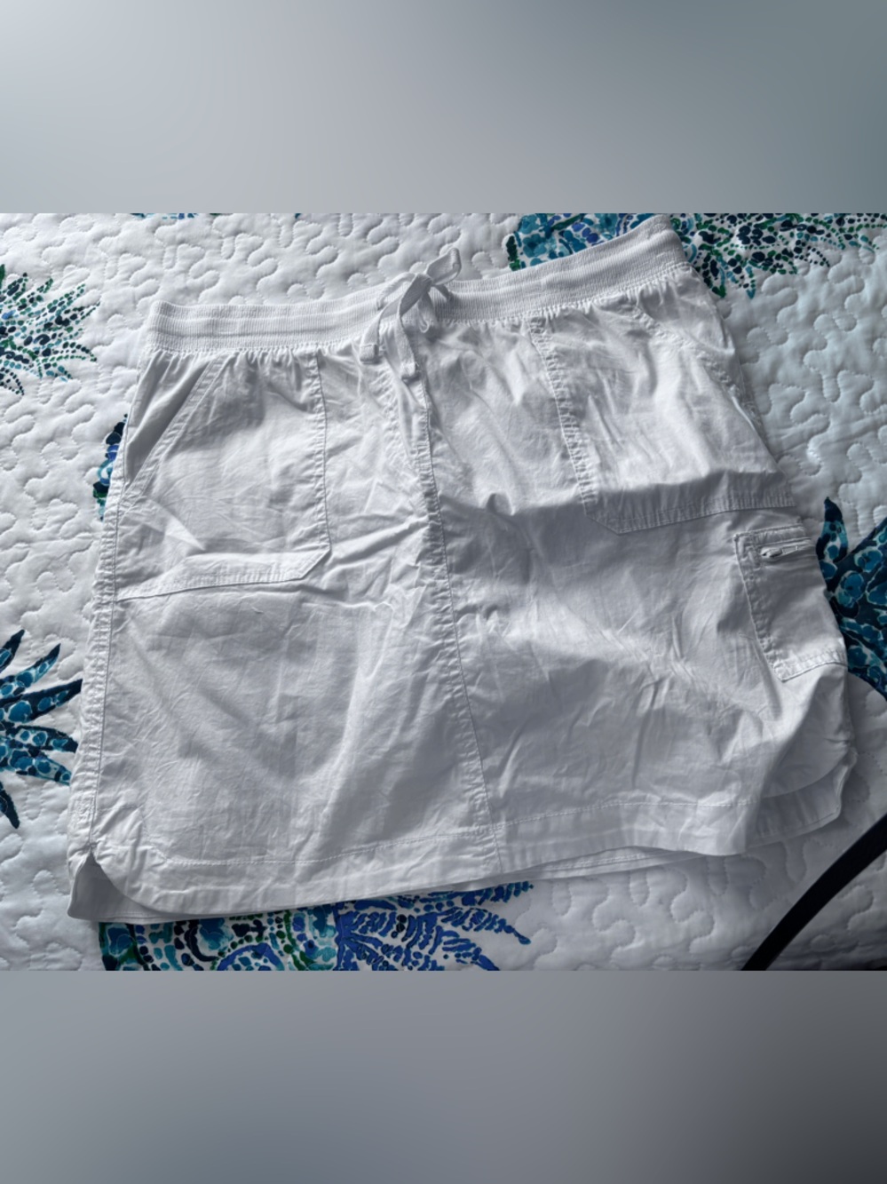 DASH White Utility Skort with Pockets Medium